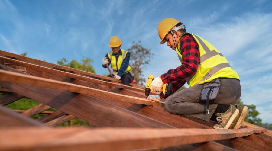 Professional Flat Roofing Installation services in Bristow, IN